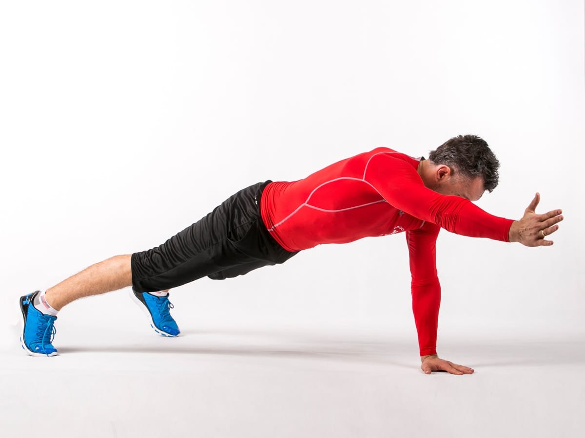 Front Arm Waving Plank