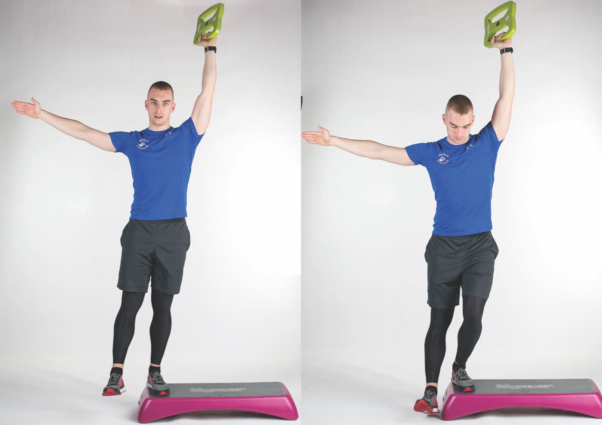 Fin Weighted Single Leg Squat